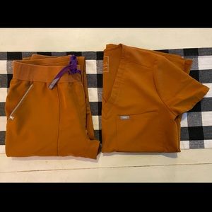 FIGS Atlantic Fall Scrub Set-Limited Edition